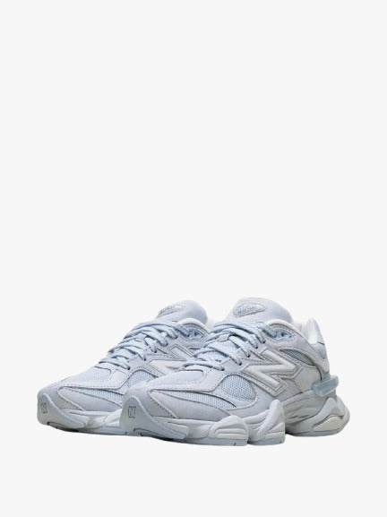 NEW BALANCE BLUE WHITE