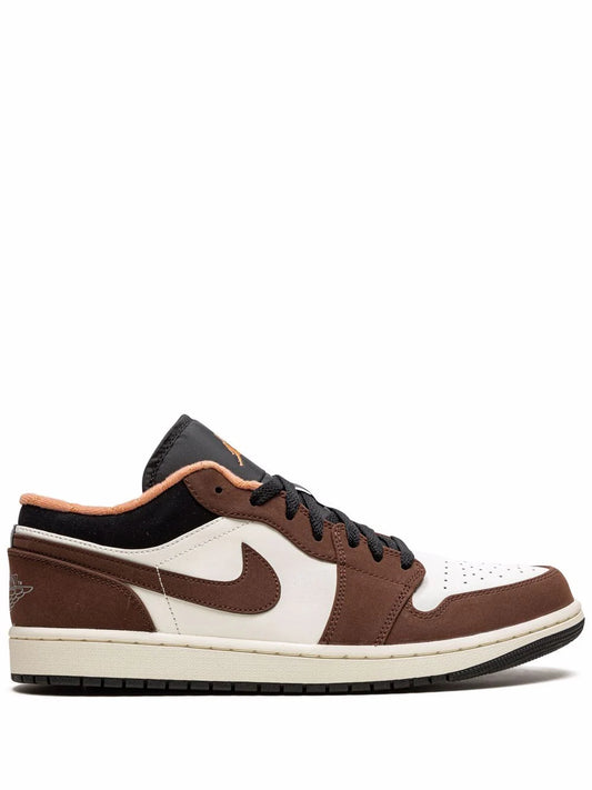 Jordan 1 Low Mocha