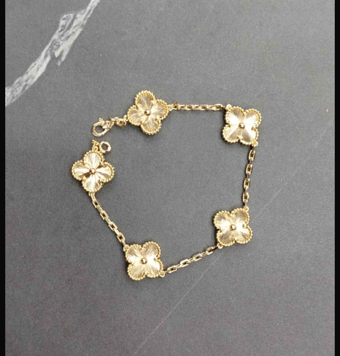 Pulsos Van Cleef plata 925 con baño de oro 18k