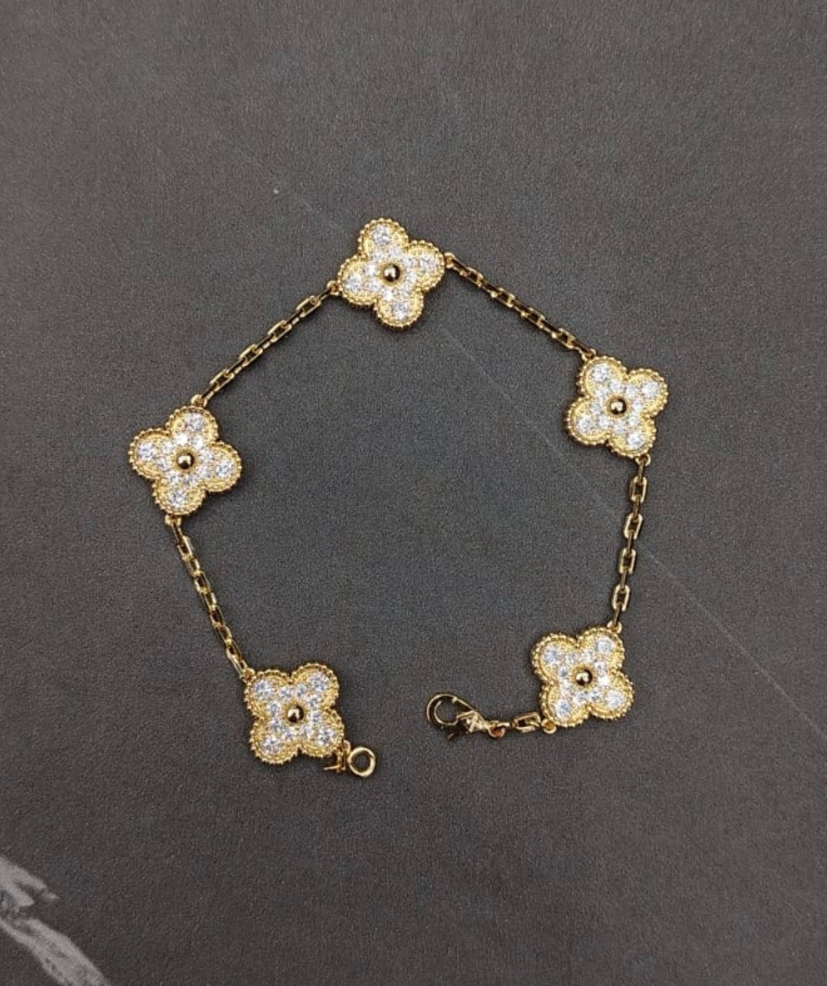 Pulsos Van Cleef plata 925 con baño de oro 18k