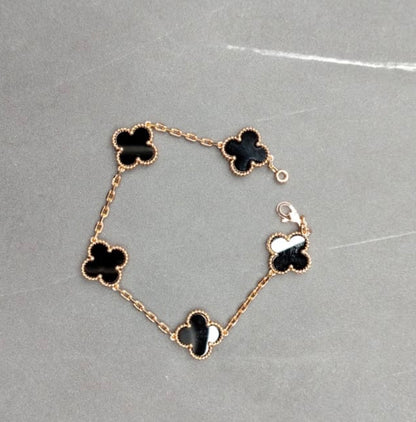 Pulsos Van Cleef plata 925 con baño de oro 18k