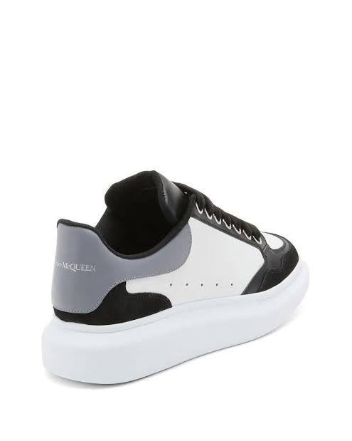 Alexander Mcqueen sneaker sensory C.F. Color BLK/WHI/ BLK/GU.GR.